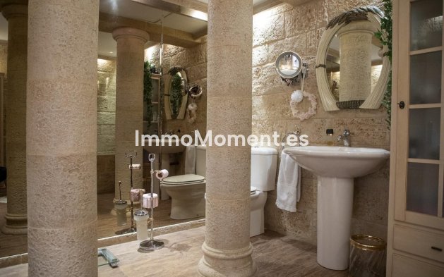 Resale - Apartment - Estepona - New Golden Mile