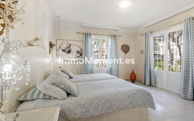 Resale - Apartment - Estepona - New Golden Mile