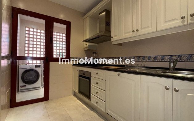 Revente - Appartement - Marbella - Elviria