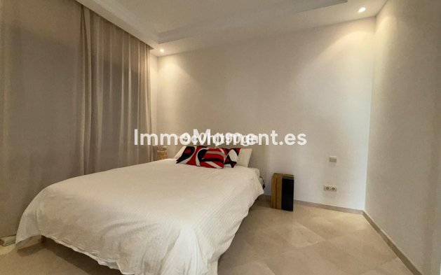 Revente - Appartement - Marbella - Elviria