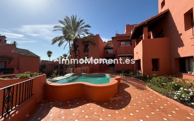 Revente - Appartement - Marbella - Elviria