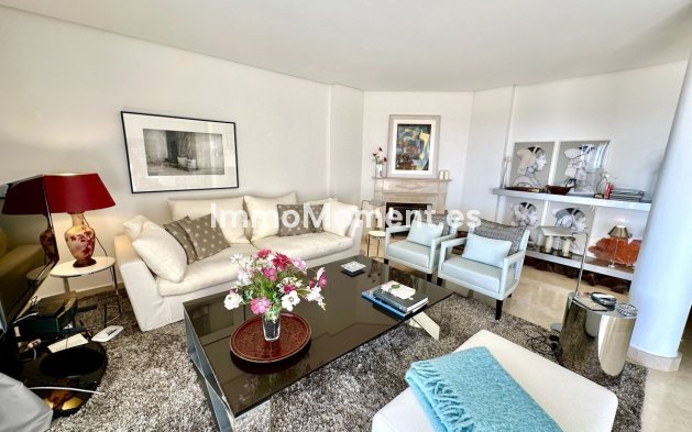 Wiederverkauf - Wohnung - Marbella - Nueva Andalucía