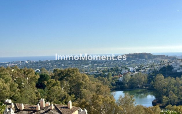 Wiederverkauf - Wohnung - Marbella - Nueva Andalucía