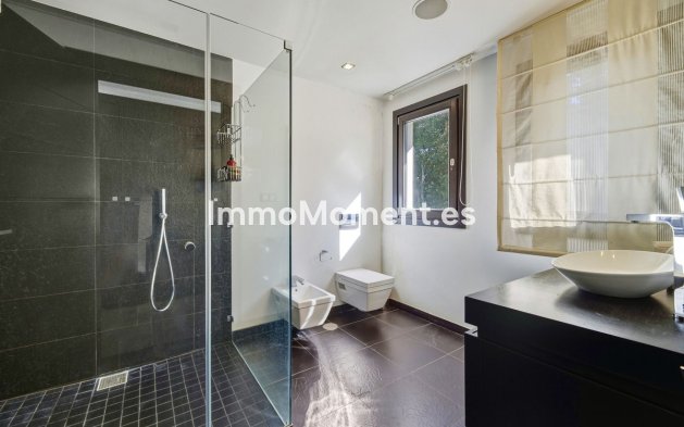 Revente - Villa - Marbella - Guadalmina Baja