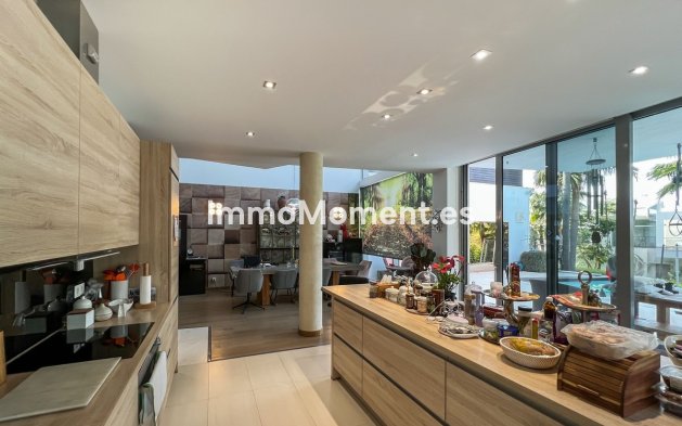 Revente - Villa - Marbella - Sierra Blanca