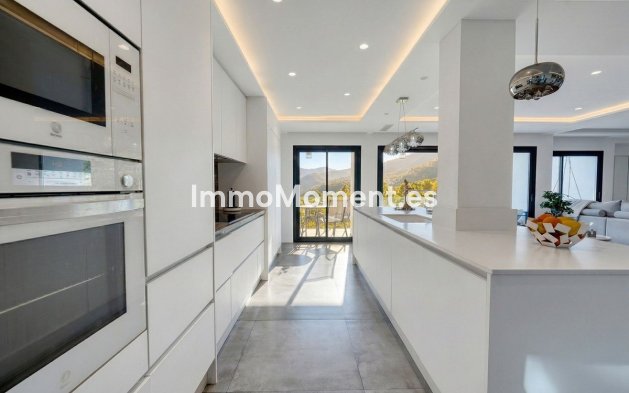 Reventa - Villa - Interior  - Istán