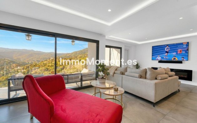 Reventa - Villa - Interior  - Istán