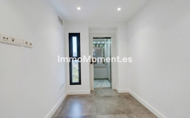 Reventa - Villa - Interior  - Istán