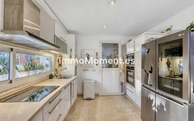 Revente - Villa - Estepona  - New Golden Mile