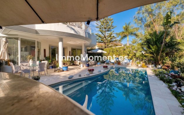 Revente - Villa - Estepona  - New Golden Mile