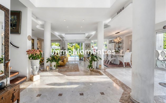 Revente - Villa - Estepona  - New Golden Mile