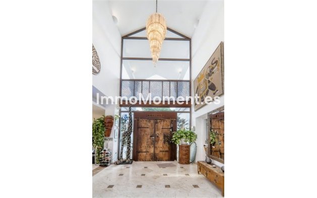 Revente - Villa - Estepona  - New Golden Mile