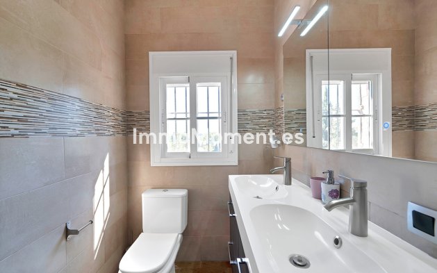 Wiederverkauf - Villa - Marbella - Marbella Centro