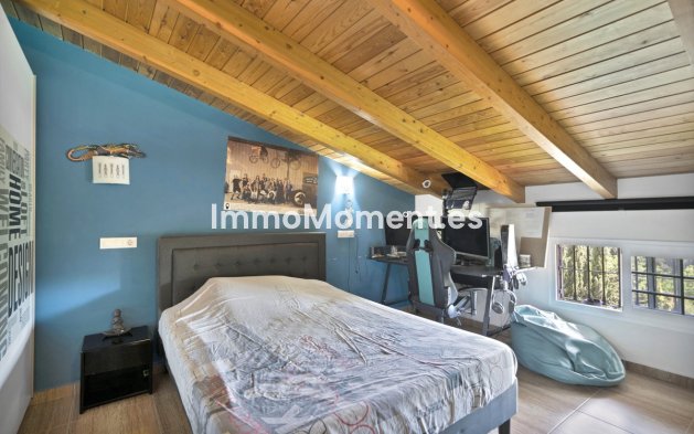 Wiederverkauf - Villa - Marbella - Marbella Centro