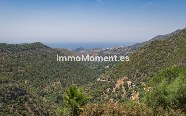 Resale - Villa - Inland  - Ojén