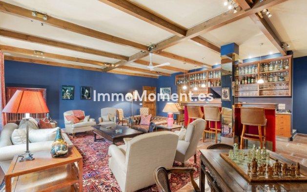 Resale - Villa - Inland  - Ojén