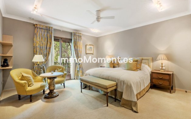 Resale - Villa - Inland  - Ojén