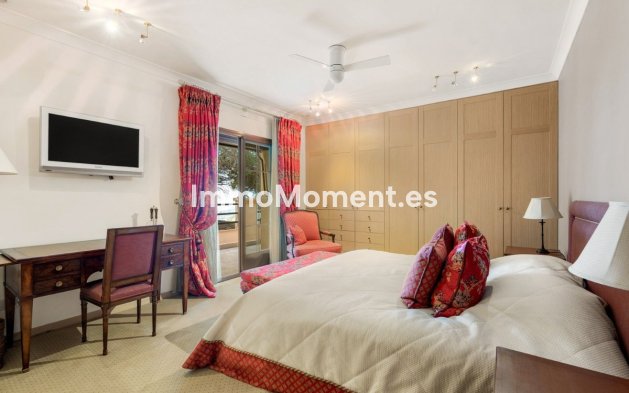 Resale - Villa - Inland  - Ojén