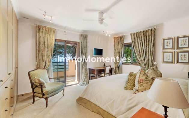 Resale - Villa - Inland  - Ojén