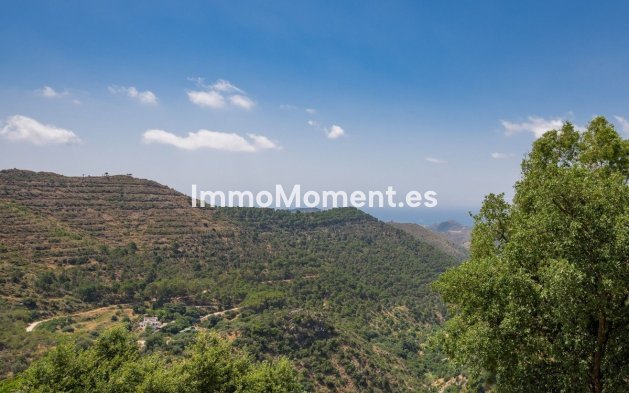 Resale - Villa - Inland  - Ojén