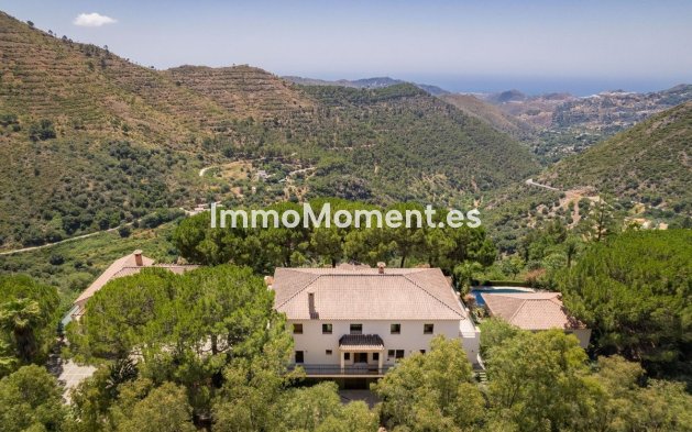 Resale - Villa - Inland  - Ojén