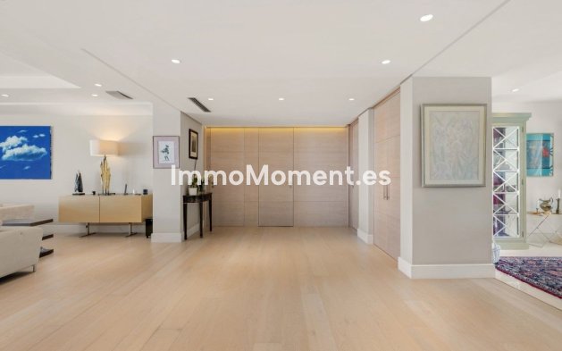 Wiederverkauf - Wohnung - Marbella - Puerto Banús