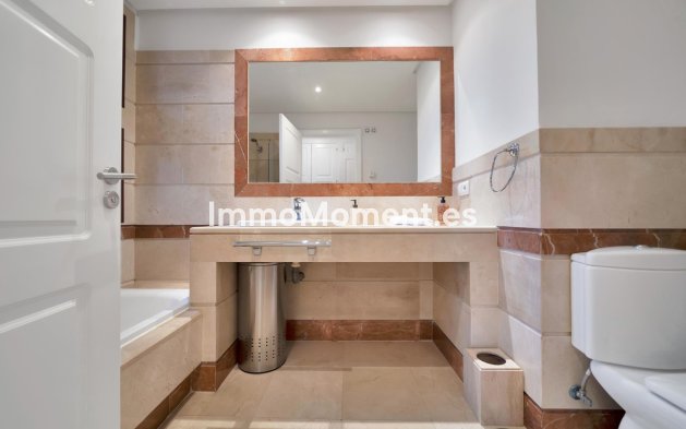 Wiederverkauf - Wohnung - Marbella - Bahía de Marbella