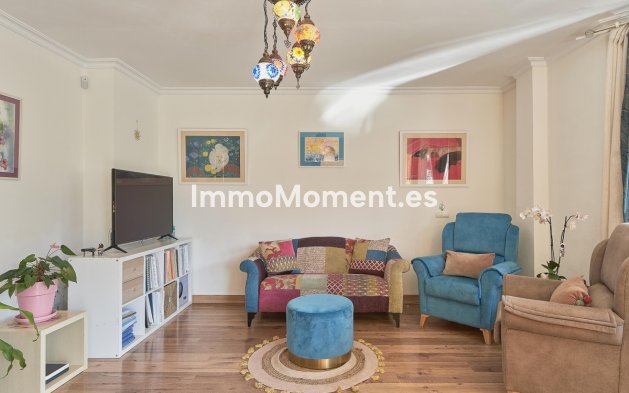 Wiederverkauf - Villa - Benalmadena - Benalmadena Centro