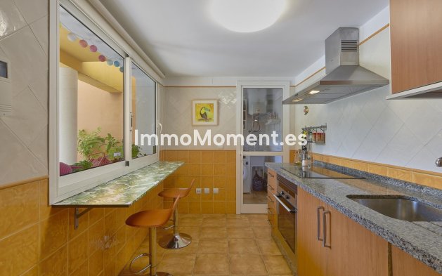 Wiederverkauf - Villa - Benalmadena - Benalmadena Centro