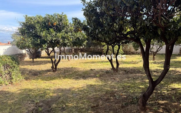 Wiederverkauf - Villa -   Inländisch - Alhaurín de la Torre