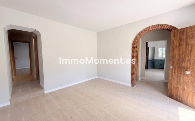 Reventa - Casa de campo - Interior  - Coín