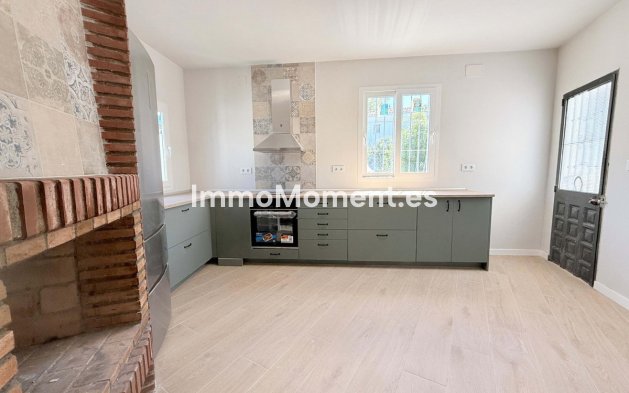 Reventa - Casa de campo - Interior  - Coín