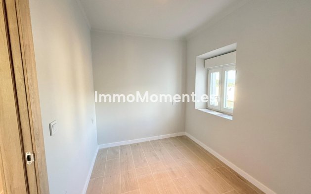 Reventa - Casa de campo - Interior  - Coín