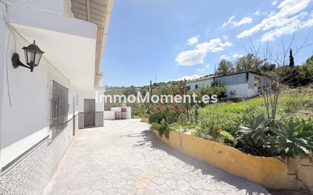 Reventa - Casa de campo - Interior  - Coín