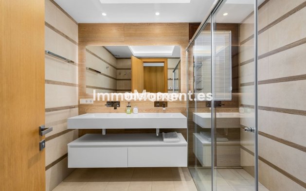 Reventa - Apartamento - Benahavís - La Quinta