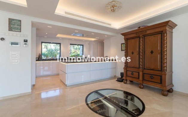 Revente - Villa - Marbella - Elviria