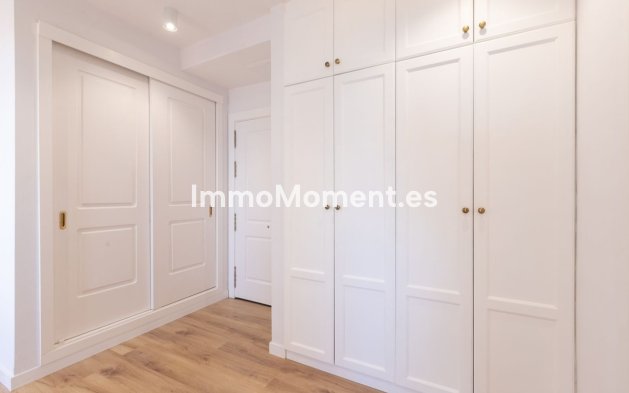 Revente - Appartement - Marbella - Elviria