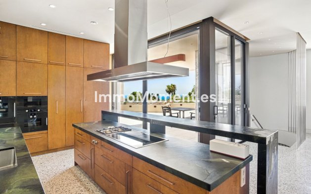 Wiederverkauf - Villa - Marbella - Elviria