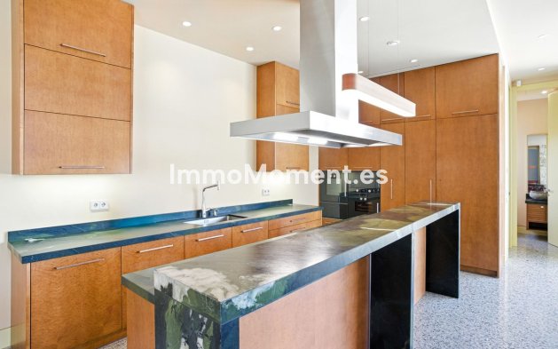 Wiederverkauf - Villa - Marbella - Elviria