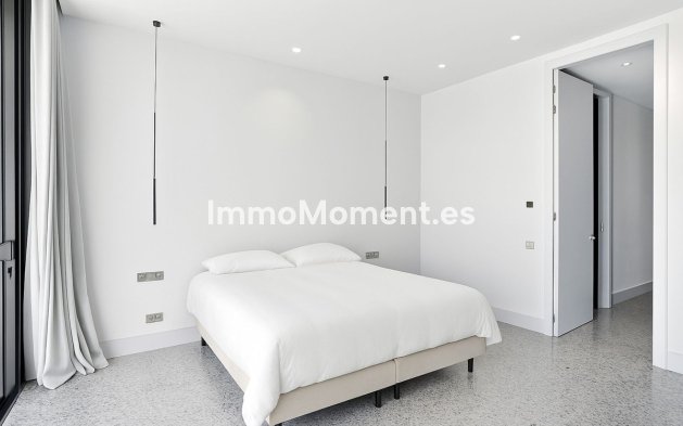 Wiederverkauf - Villa - Marbella - Elviria