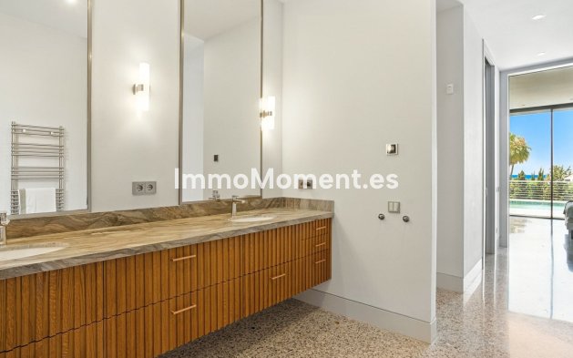 Wiederverkauf - Villa - Marbella - Elviria