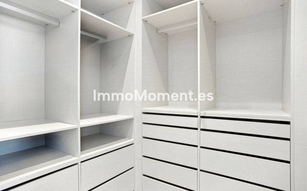 Wiederverkauf - Villa - Marbella - Elviria