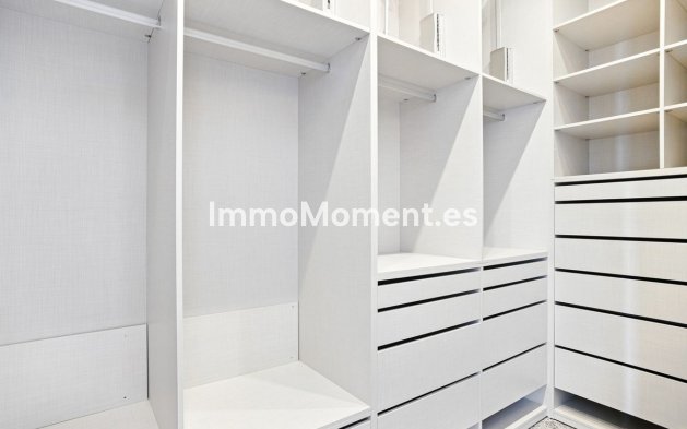 Wiederverkauf - Villa - Marbella - Elviria