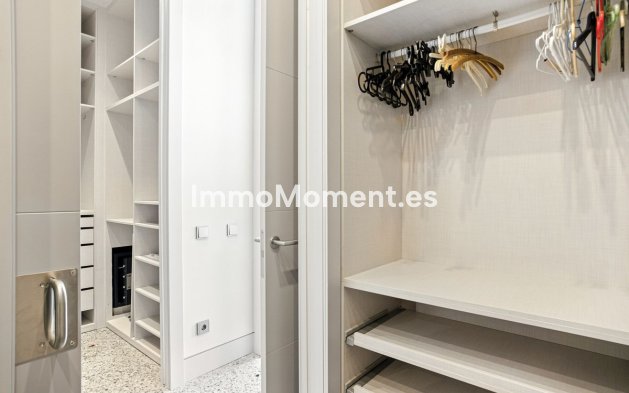 Wiederverkauf - Villa - Marbella - Elviria