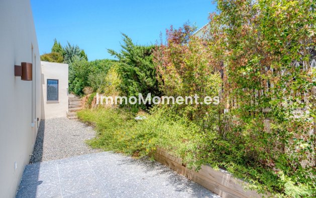 Wiederverkauf - Villa - Marbella - Elviria