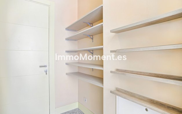 Wiederverkauf - Villa - Marbella - Elviria