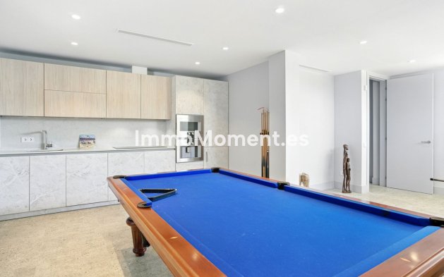 Wiederverkauf - Villa - Marbella - Elviria