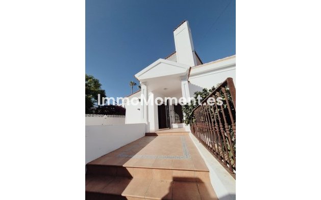 Resale - Villa - Marbella - San Pedro de Alcántara