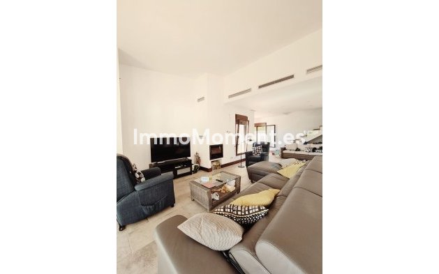 Resale - Villa - Marbella - San Pedro de Alcántara