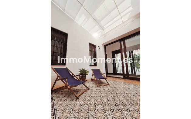 Resale - Villa - Marbella - San Pedro de Alcántara